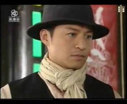 2004年《爱在有情天》饰演沈悠然