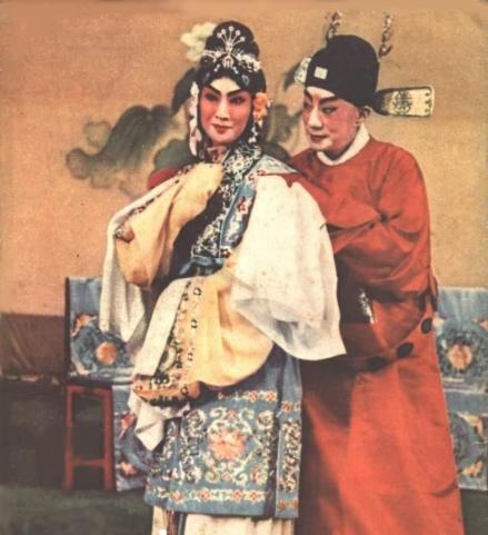 墙头马上