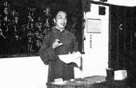 钱穆在北大教书