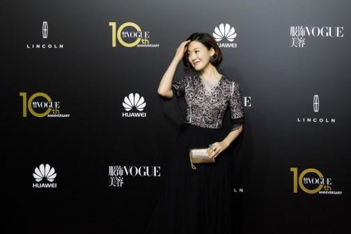 常思思惊艳亮相VOGUE庆典