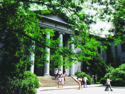 原国立中央大学四牌楼校址（即现东南大学四牌楼校区）