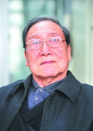 现代著名诗人贺敬之   刘文韬 摄