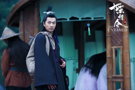 《陈情令》中饰演江枫眠 