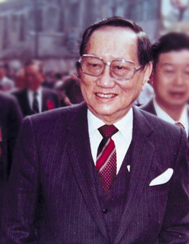 陈弼臣