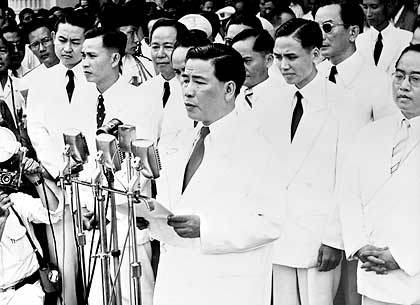 1955年10月26日，吴廷琰宣布越南共和国正式成立