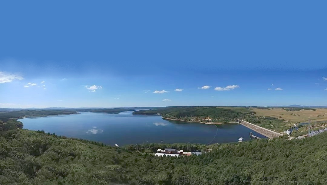 辉发河上源大柳河上游杨树河海龙水库库区段