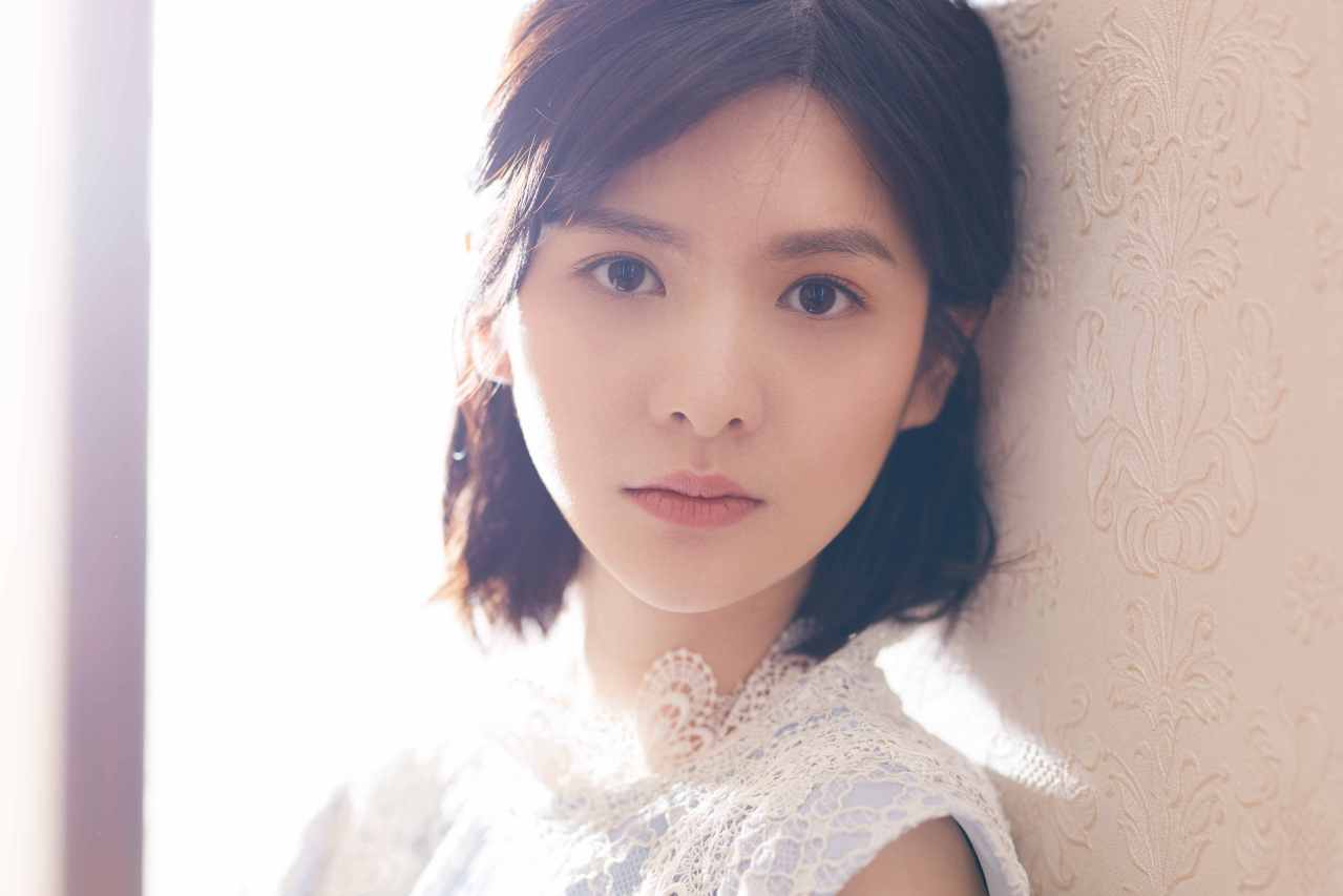董妮娜写真