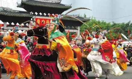 客家布马舞