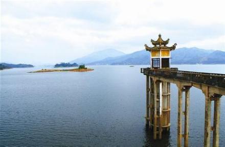 东湖