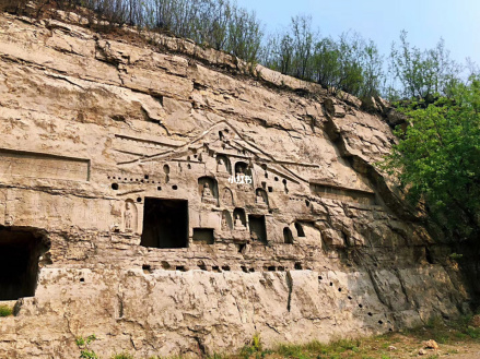 龙窝寺石窟