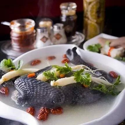 白羽乌鸡汤