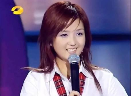 何洁参加《超级女声》
