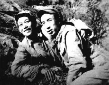 解放战争时期，左为管宗祥