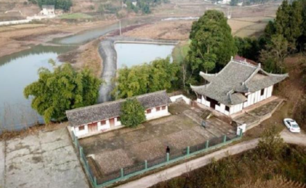 蓬溪金仙寺大殿