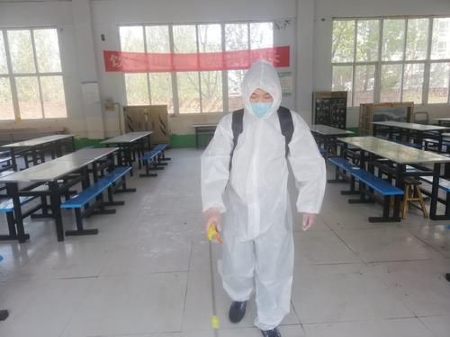 万堤镇前屯小学开展复学复课演练