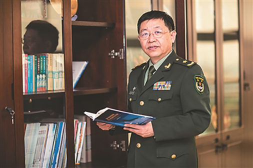 王金龙近照