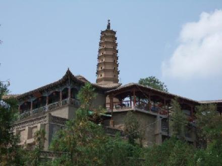 白塔山公园