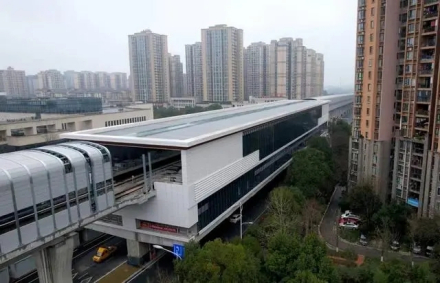 铜梁站