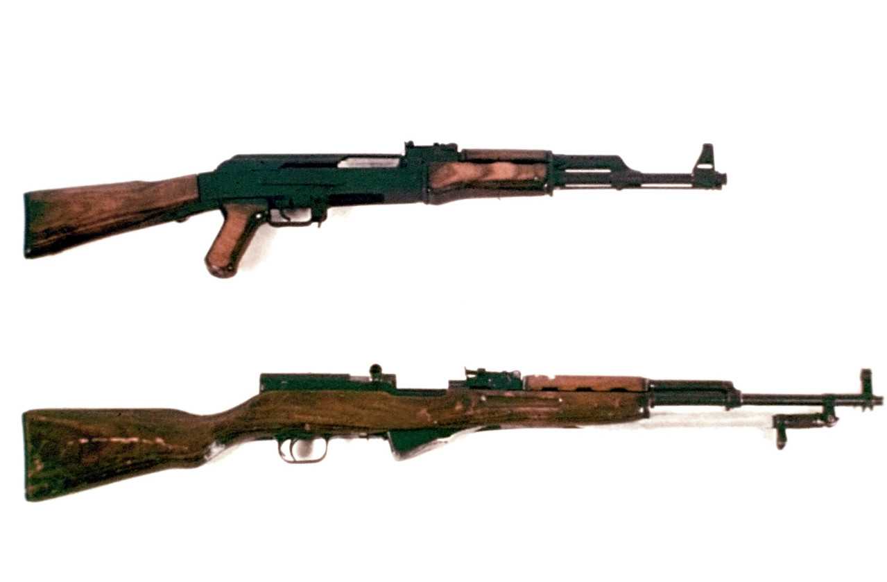 AK-47与西蒙诺夫SKS对比