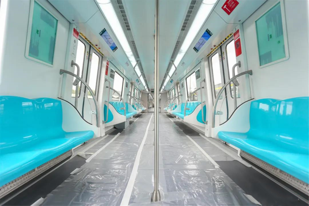 2号线车辆内部