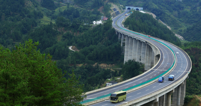 杭瑞高速公路山岭地段