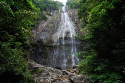 九天飞瀑 