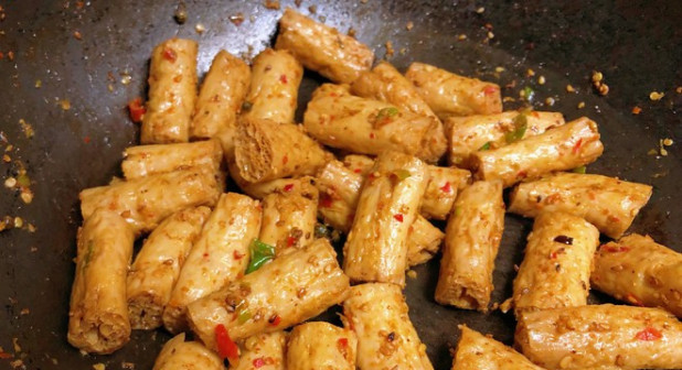陈留豆腐棍美食
