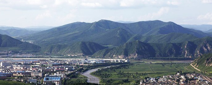 图们江图们市与朝鲜南阳市交界段