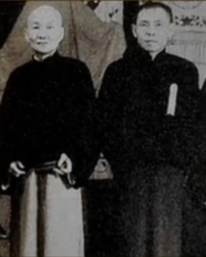 张啸林与杜月笙合影