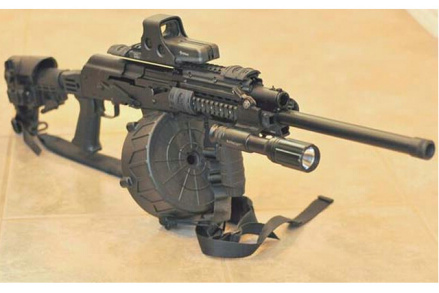 赛嘎-12（Saiga-12）型半自动霰弹枪 