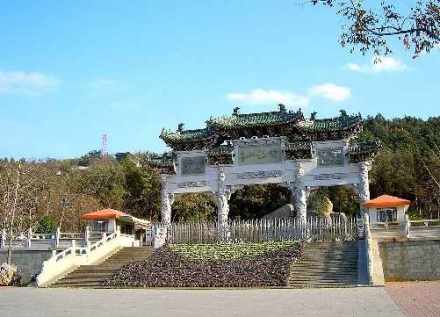 云龙山