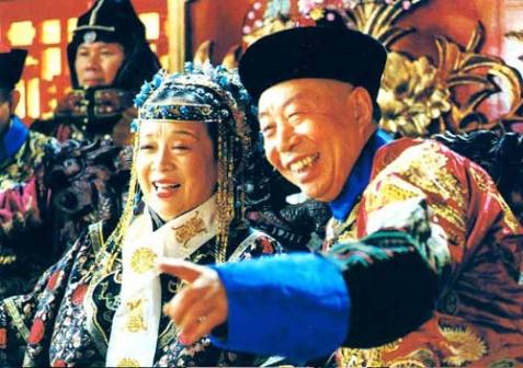 《厨子当官》中的慈禧（李明启饰）