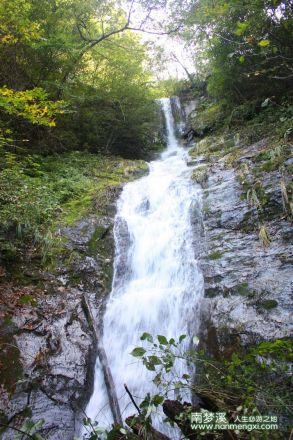 森林 瀑布 风景 山水 溪水 南梦溪