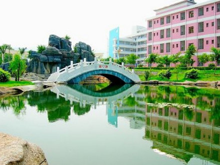 象州县中学