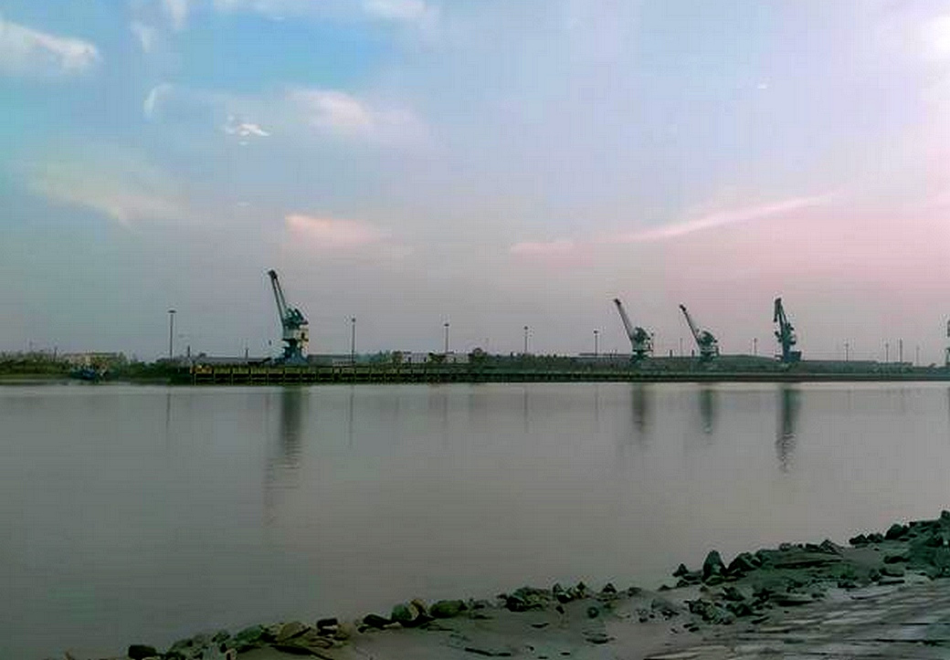 灌河灌南县堆沟港区河道