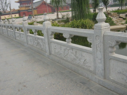 石栏杆