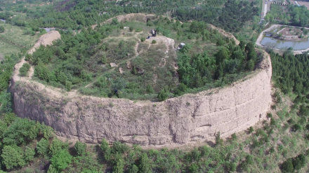 延庆南寨坡遗址土堡