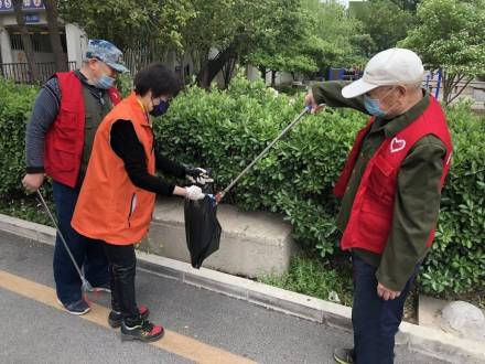 八宝山街道社区志愿者活动