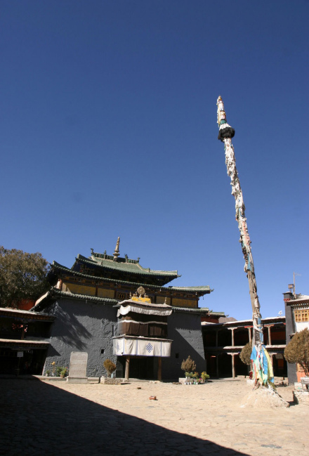 夏鲁寺风景