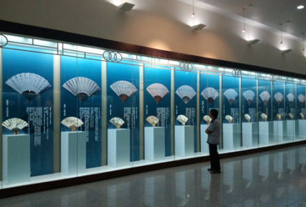清风徐来——吉林省博物院院藏成扇精品展