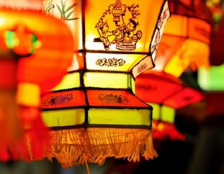 东至花灯