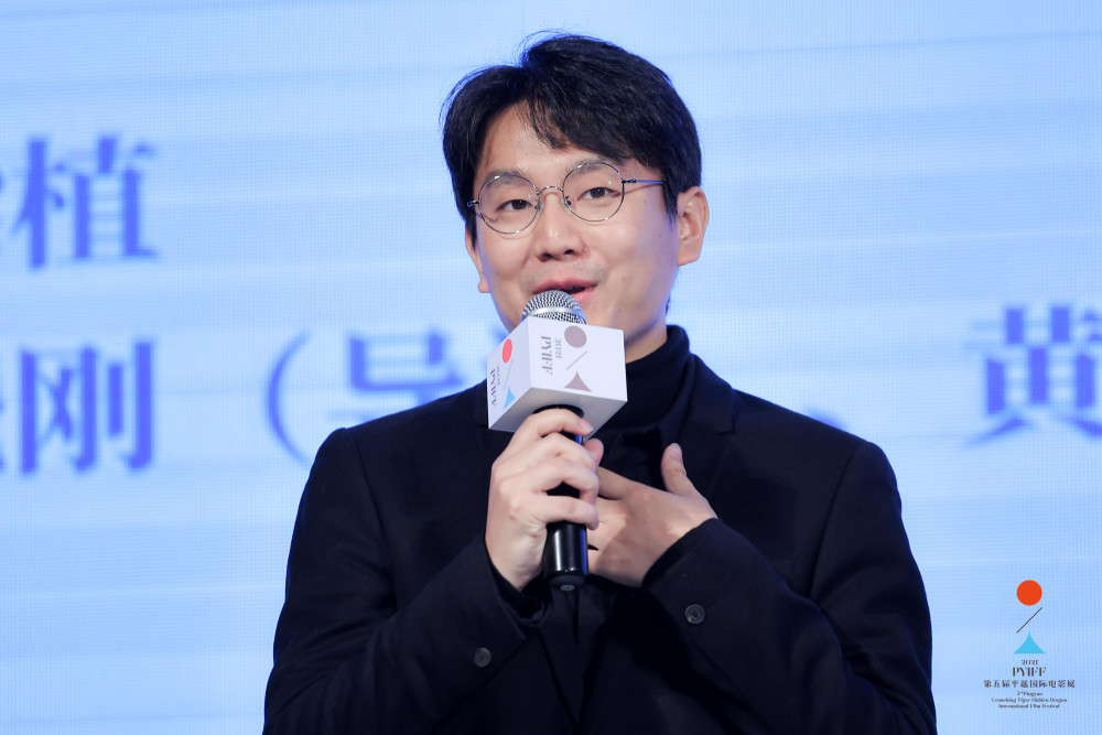 顾晓刚