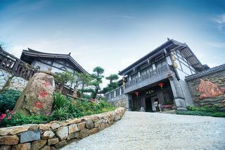 东方盐湖城