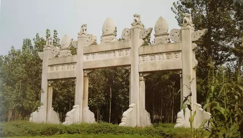 火焰碑坊
