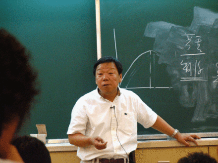 梁小民