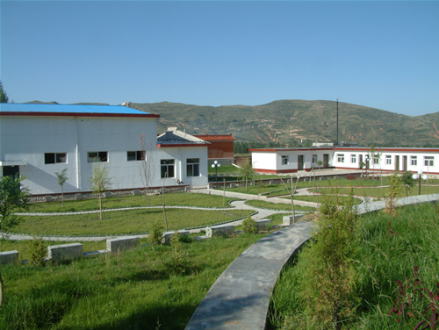 隆德县