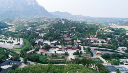俯瞰内丘扁鹊庙全景