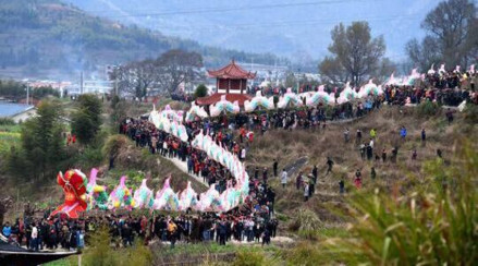 客家游大龙
