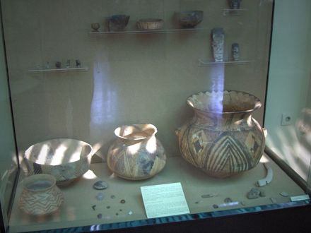 在前6,000年加泰土丘发现的陶器。