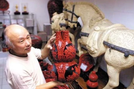北京雕漆工艺
